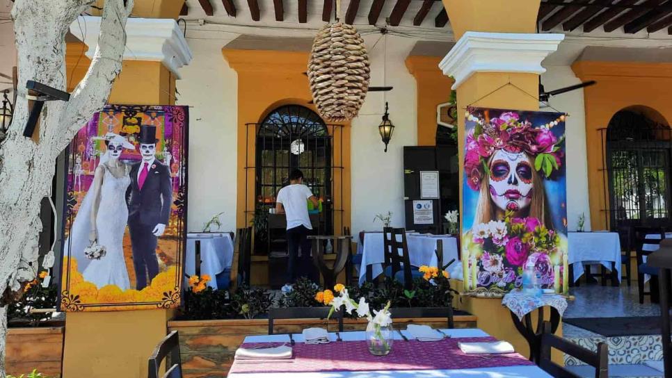 Para festejos de Halloween y Día de Muertos se entregará el 90% de permisos a vendedores locales