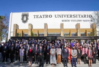 Analizan retos y desafíos de la gobernanza universitaria
