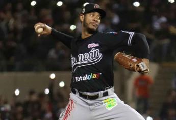 Pitcher de Tomateros va a dar al hospital tras pelotazo en la cabeza