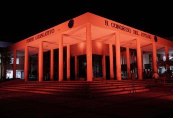 Congreso se ilumina de naranja por Día de la Eliminación de Violencia Contra la Mujer