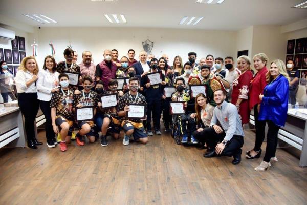 Entregará el Ayuntamiento de Ahome 25 mil credenciales a Ahomenses para «La Deportiva»