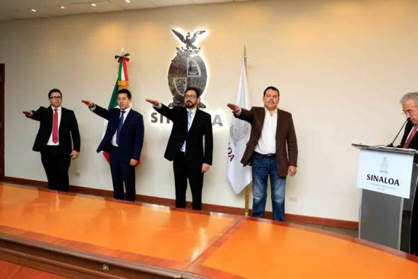Rocha toma protesta a subsecretarios de Economía y Director de Radio Sinaloa