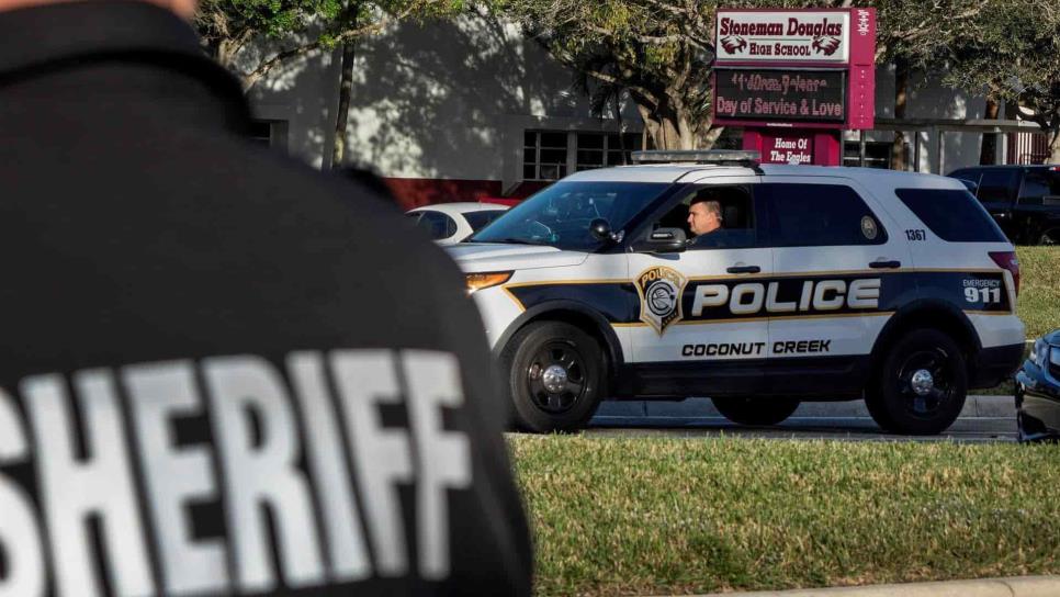 Arrestan a estudiante por amenazar con realizar tiroteo en escuela