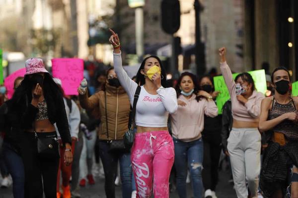 Trabajadoras sexuales exigen respeto a su labor en la Ciudad de México