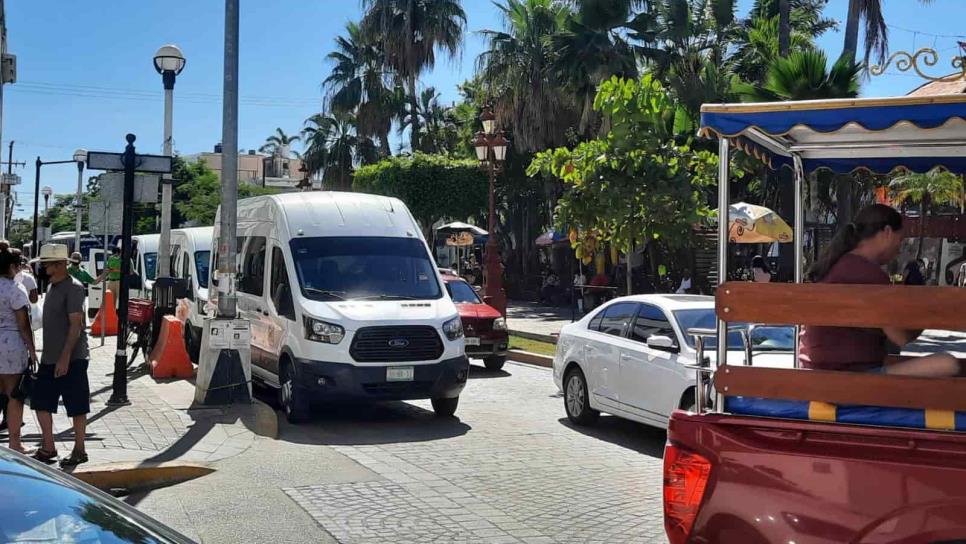 Hay cruceros, pero no trabajo para guías de turistas en Mazatlán