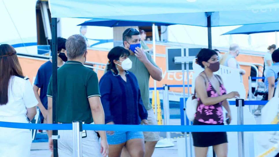 Pese a alerta de viaje, más de 3 mil 600 visitantes arribaron a Mazatlán este jueves