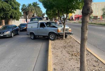 Choque en bulevar Centenario deja dos lesionados