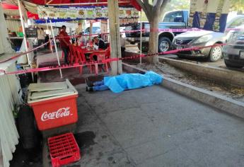 Hallan muerto a indigente frente al Hospital General de Los Mochis