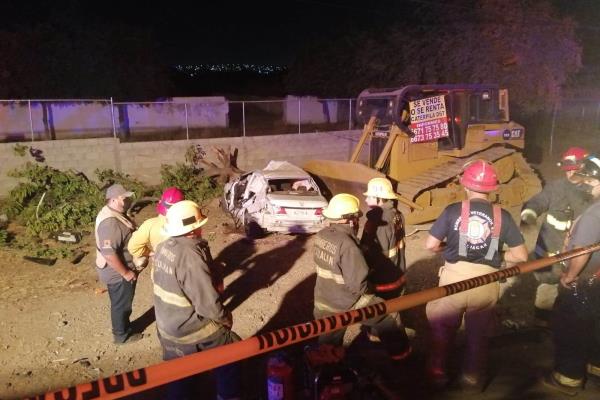 Mueren 5 militares tras volcar e impactar contra retroexcavadora en Culiacán