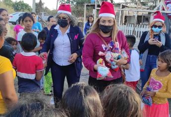 Familias de Los Mochis reciben cenas navideñas en la víspera de la Noche Buena