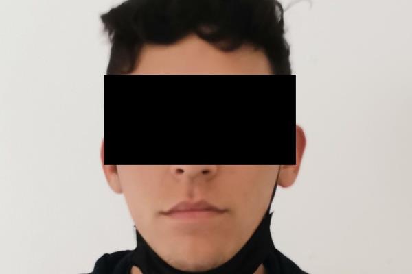 Quería estrenar en navidad, pero fue detenido por robar unos tennis y ropa
