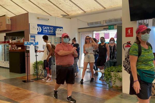 Dan positivo 241 nuevos casos Covid en Sinaloa