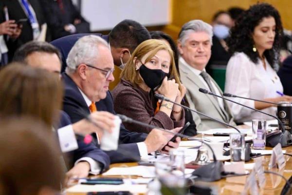 Tatiana Clouthier da positivo a Covid-19