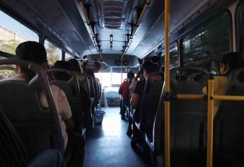 Cuarta ola de covid golpea la demanda de usuarios en el transporte público