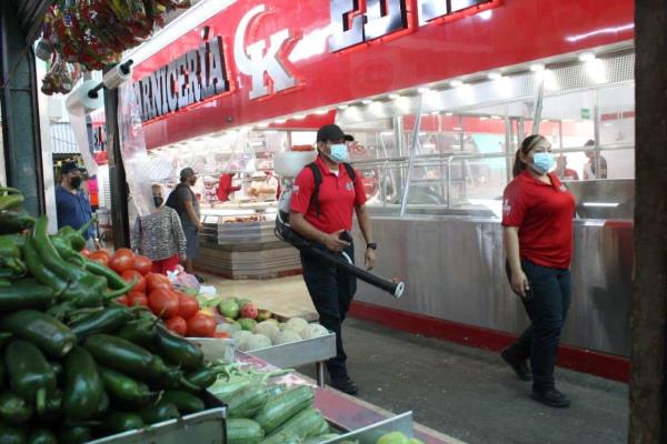 Protección Civil cae de sorpresa a mercados de Mazatlán