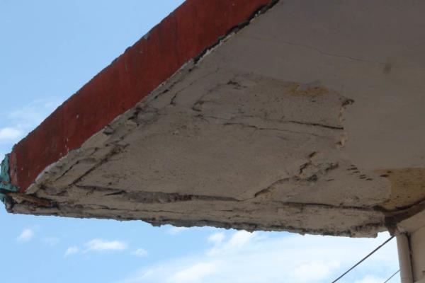 PC detecta más marquesinas que pudieran caerse en Los Mochis