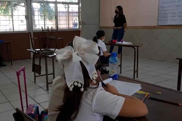 Mañana se reanudan las clases en Sinaloa: Rocha Moya