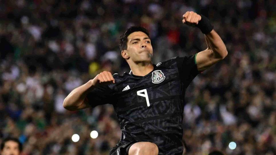 Raúl Jiménez podría jugar contra Panamá