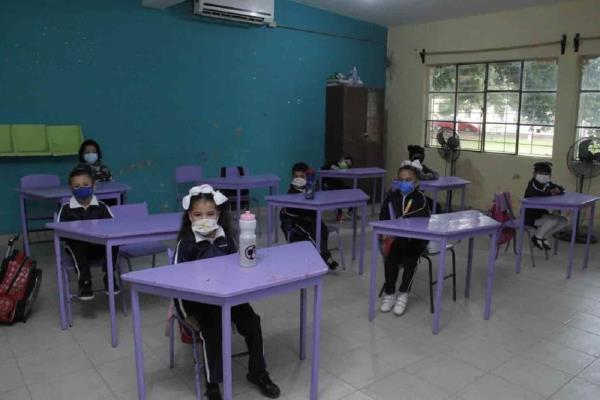 En Sinaloa, 89 mil niños se mantienen en clases presenciales: SEPyC