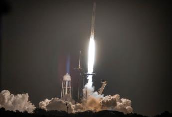Tormenta geomagnética daña lote de satélites Starlink lanzados por SpaceX