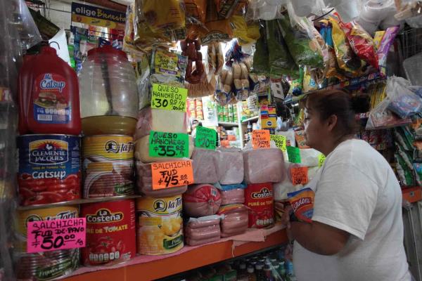 Banco de México sube la tasa al 6 % ante alta inflación y economía estancada