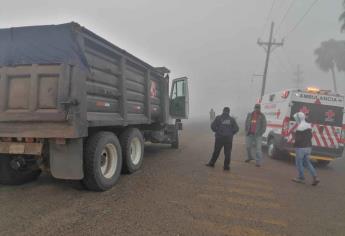 Hombre sufre infarto y muere mientras conducía un dompe en Mochicahui