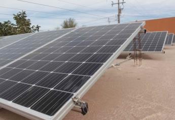 Propone Mario Zamora paneles solares en todas las casas de Infonavit
