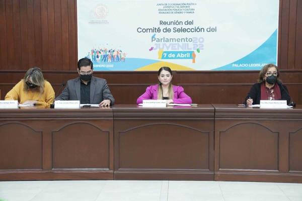 Elige Congreso a integrantes del «Parlamento Juvenil 7 de Abril»