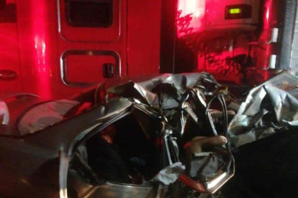 Accidente en El Carrizo deja dos jóvenes sin vida y cuatro más lesionados