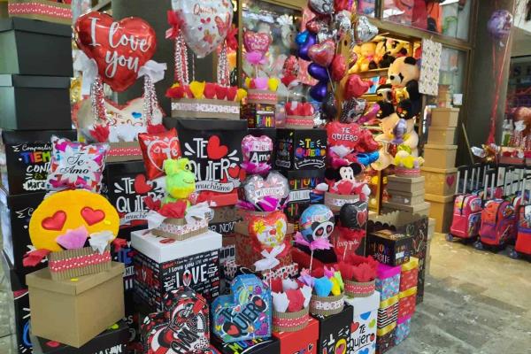 Prevén ventas del 70 % por el Día de San Valentín en Mazatlán