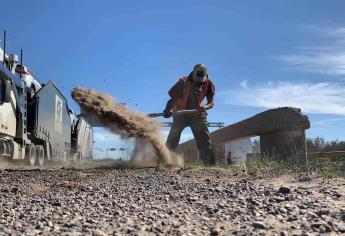 Tramos de la Carretera Internacional México 15 en Sinaloa parecen camino vecinal