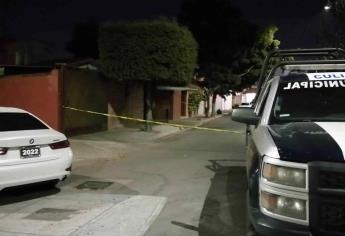 Encuentran a hombre asesinado a golpes en el interior de su domicilio en Culiacán