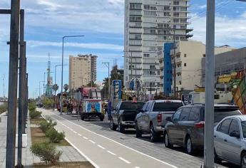 Se instala Feria del Carnaval en plena franja turística