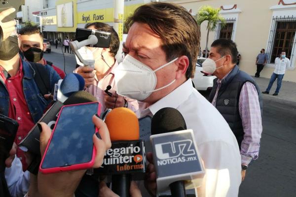 Confía Mario Delgado que el alcalde Jesús Estrada no violará la Ley de Agua Potable
