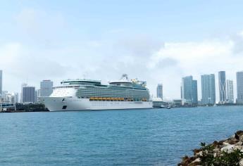El nuevo crucero más grande del mundo llega a su puerto base en Florida 