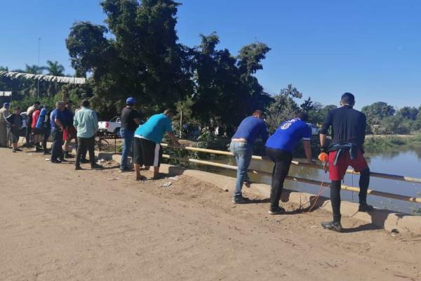 Aún no encuentran a Carlitos, niño de 4 años desaparecido en canal de Navolato