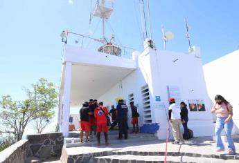 Muere turista canadiense al subir el Faro de Mazatlán