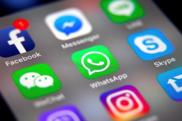 Fallan WhatsApp, Instagram y Facebook y provocan caos mundial