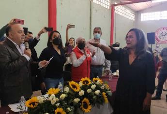 Gloria Valdez Rodríguez rinde protesta como dirigente del CMC No. 5