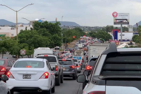 En unos 10 días inicia la regularización de autos «chocolates» en Sinaloa: Rocha