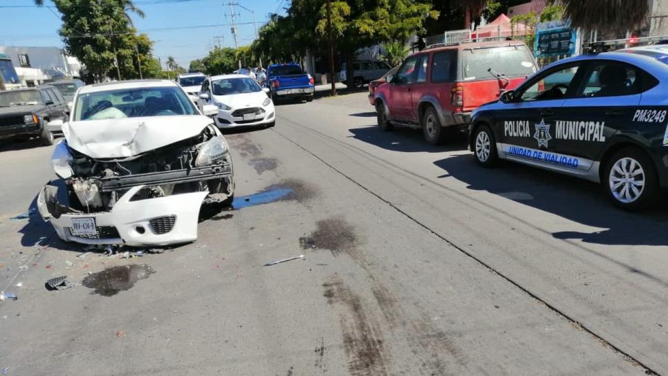 Accidentes en Los Mochis dejan dos lesionados