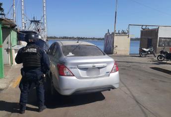 Policías aseguran automóvil con reporte de robo en operativo del Carnaval