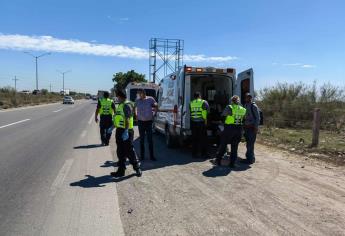 Pareja de motociclistas termina lesionados al caer de su moto en Flor Azul