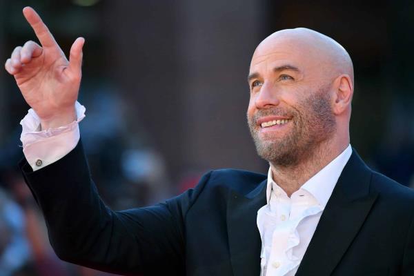 John Travolta y Lupita Nyong’o, entre los famosos que entregarán los Óscar