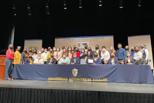 Reciben 264 docentes de la UAS zona norte sus titularidades académicas