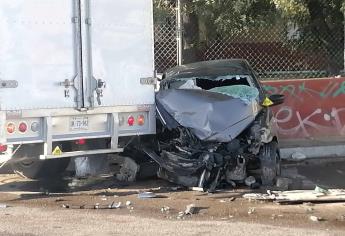 Mujer perdió la vida en fuerte choque en Urías