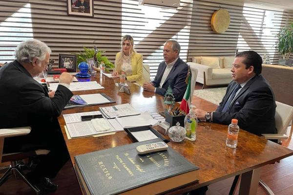 Gestiona alcalde Gerardo Vargas visita a Ahome del Secretario de Turismo Federal