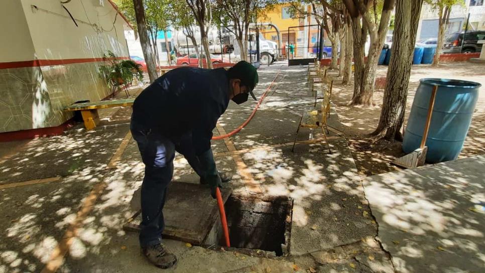 Atiende JAPAMA queja de drenaje en Cristóbal Colón; ISIFE hará tubería nueva