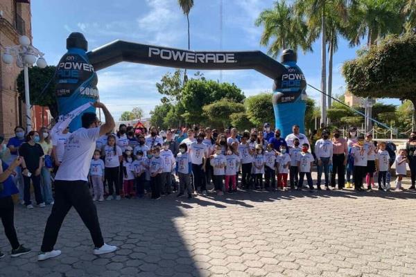 Ayuntamiento de El Fuerte realiza con éxito su primera Carrera Azul