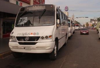 Aumento a combustibles golpea a operadores de transporte urbano